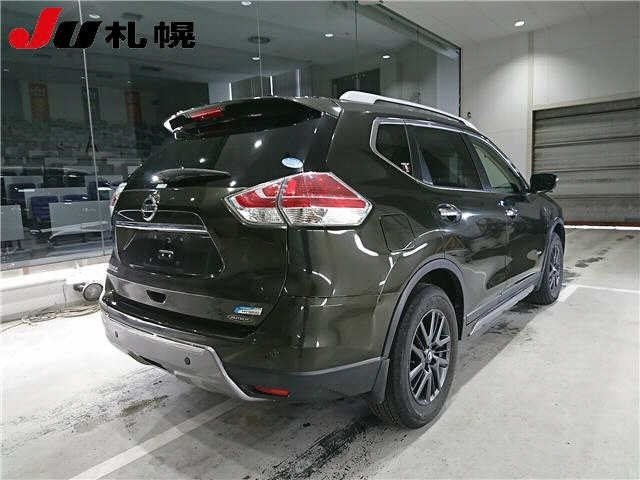Nissan X-TRAIL 2015 7436606-1
