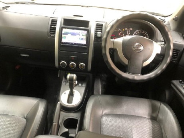 Nissan X-TRAIL 2010 7436624-4