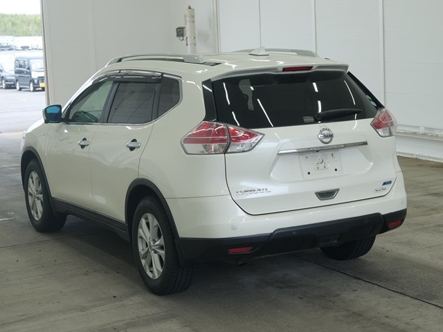 Nissan X-TRAIL 2016 7436625-1