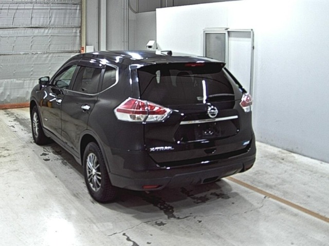 Nissan X-TRAIL 2015 7436690-1