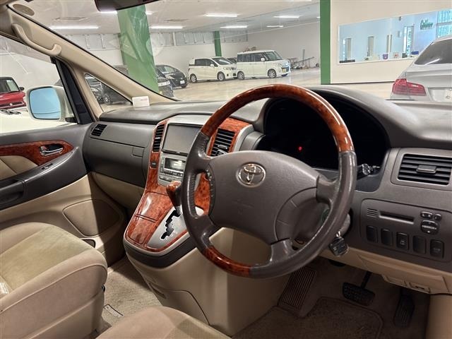 Toyota ALPHARD 2004 7483163-2
