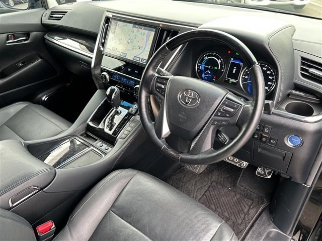 Toyota ALPHARD 2018 7483258-2