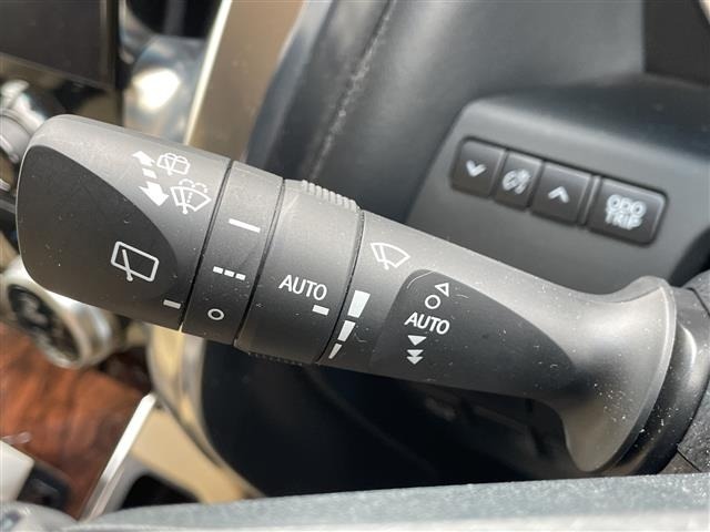 Toyota ALPHARD 2023 7483290-2
