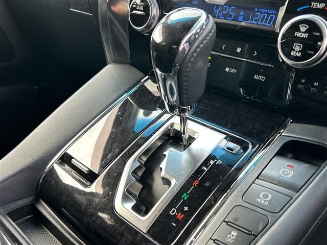Toyota ALPHARD 2019 7483294-12