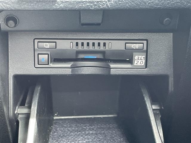 Toyota ALPHARD 2018 7483311-1