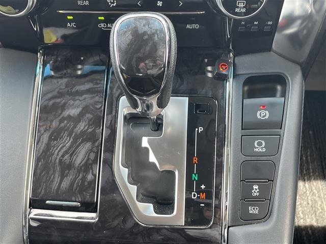 Toyota ALPHARD 2018 7483311-4