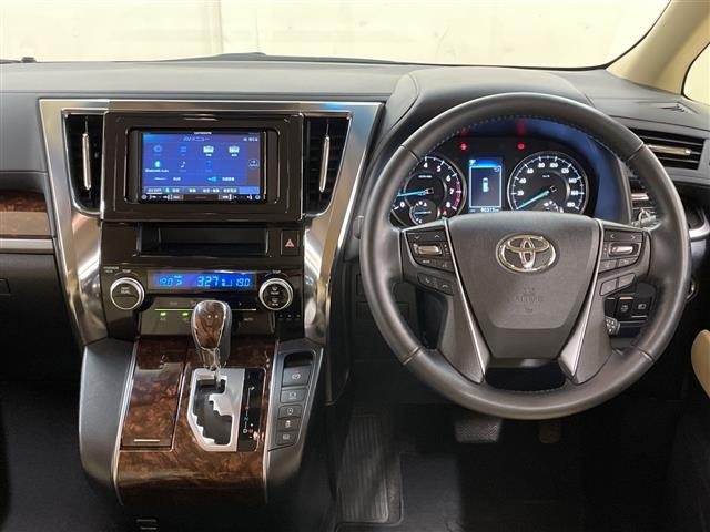Toyota ALPHARD 2019 7483332-17