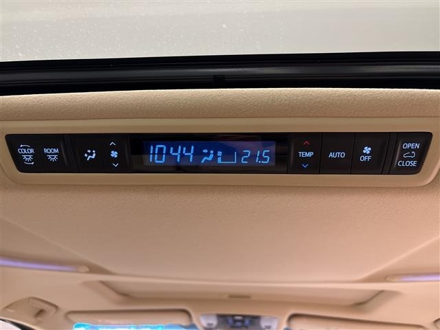 Toyota ALPHARD 2018 7483352-2