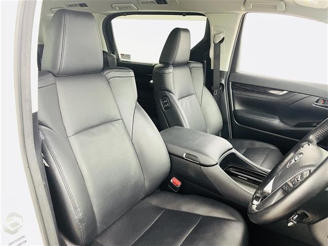 Toyota ALPHARD 2018 7483355-3
