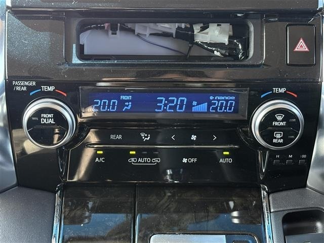 Toyota ALPHARD 2015 7483358-3