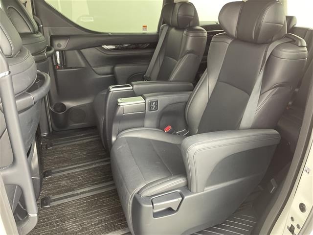 Toyota ALPHARD 2023 7483394-7