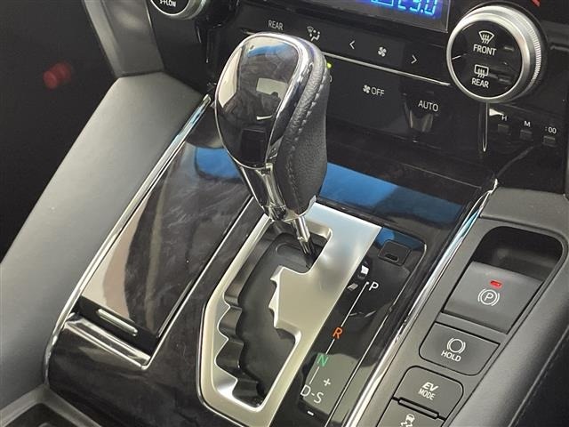 Toyota ALPHARD 2018 7483427-3