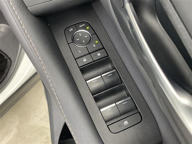 Toyota ALPHARD 2023 7483460-6