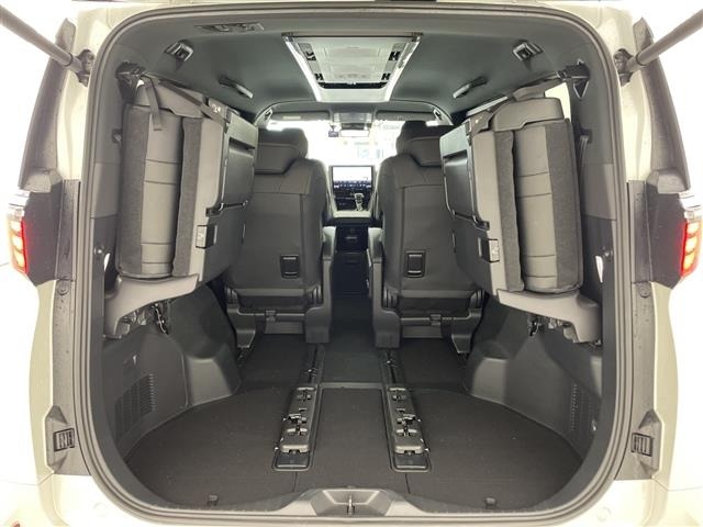 Toyota ALPHARD 2023 7483546-10