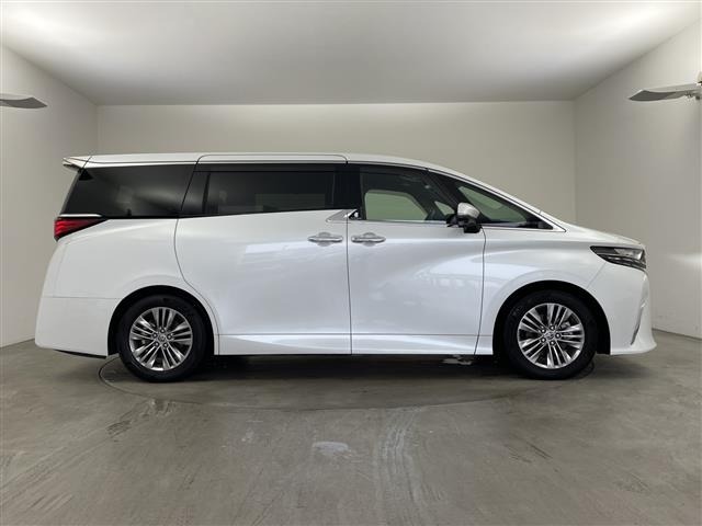 Toyota ALPHARD 2023 7483546-21