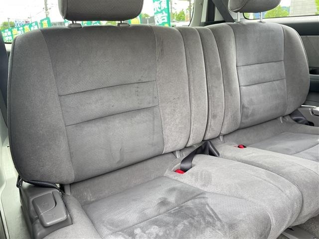 Toyota ALPHARD 2004 7483600-7