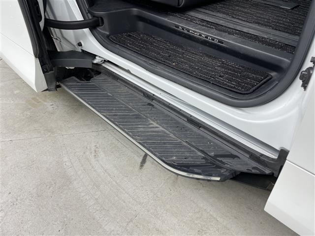 Toyota ALPHARD 2023 7483627-16