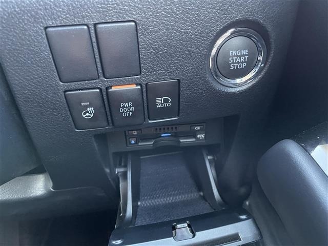 Toyota ALPHARD 2023 7483641-1