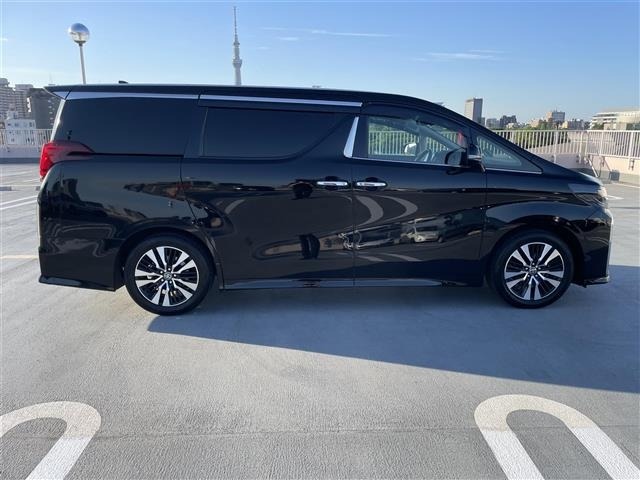 Toyota ALPHARD 2023 7483641-9