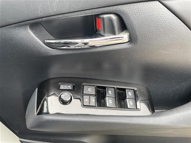 Toyota ALPHARD 2018 7483642-1