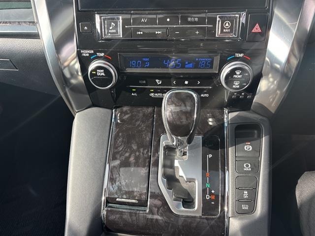 Toyota ALPHARD 2019 7483644-11