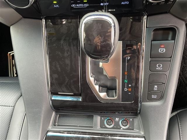 Toyota ALPHARD 2022 7483656-5