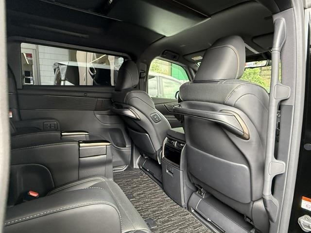 Toyota ALPHARD 2024 7483670-6
