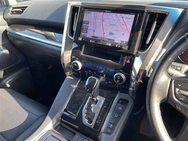 Toyota ALPHARD 2019 7483702-1