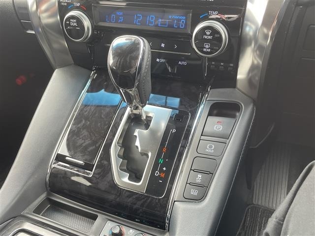 Toyota ALPHARD 2021 7483730-2