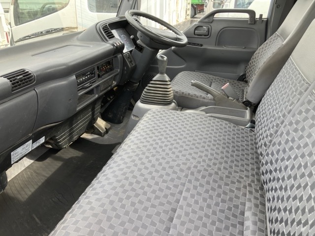 Nissan ATLAS 2006 7481023-5