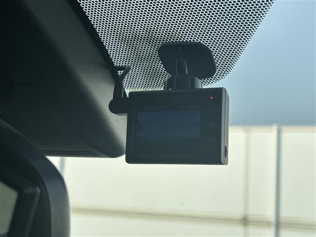 Toyota C-HR 2018 7472136-16