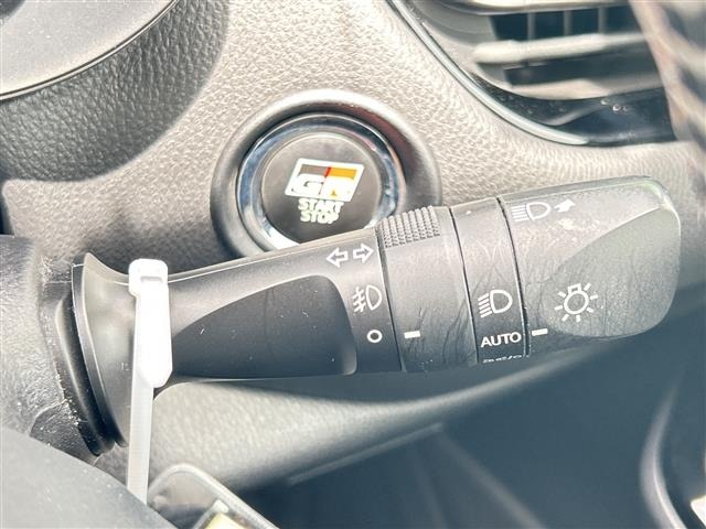 Toyota C-HR 2020 7472202-4