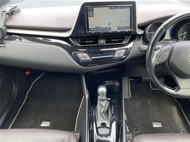 Toyota C-HR 2018 7472290-12