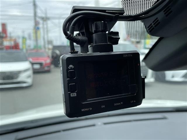 Toyota C-HR 2018 7472290-16