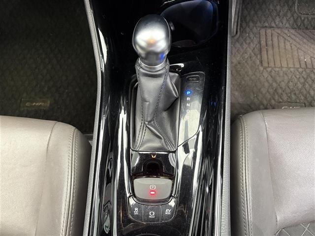 Toyota C-HR 2019 7472392-12