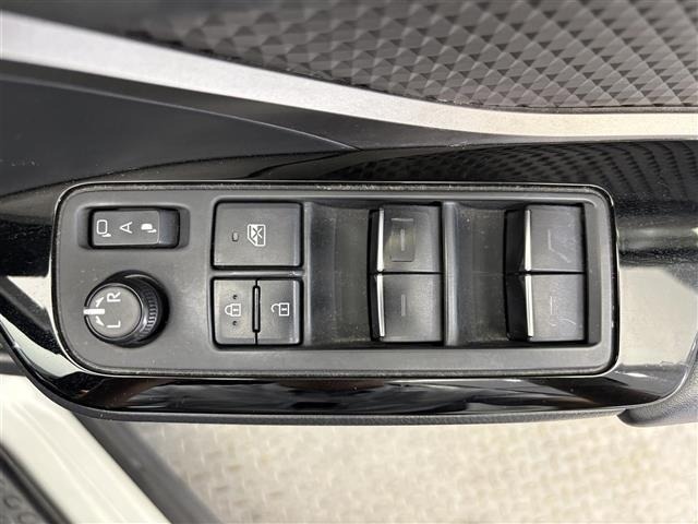 Toyota C-HR 2019 7472392-5