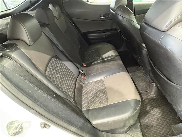 Toyota C-HR 2019 7472392-6