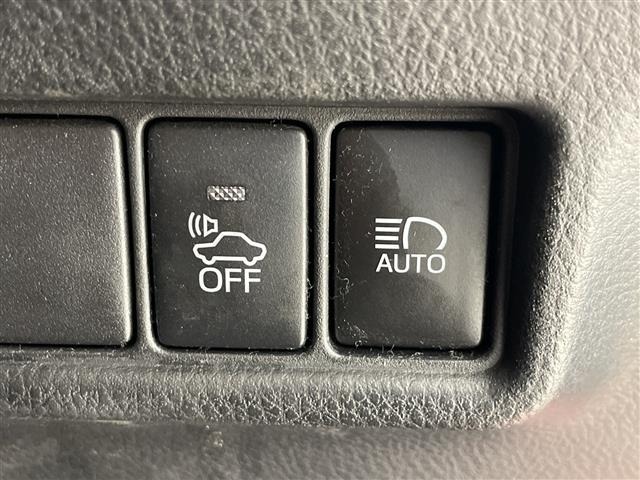 Toyota C-HR 2018 7472452-1