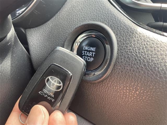Toyota C-HR 2018 7472514-11