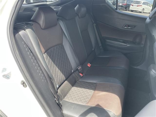 Toyota C-HR 2018 7472514-4