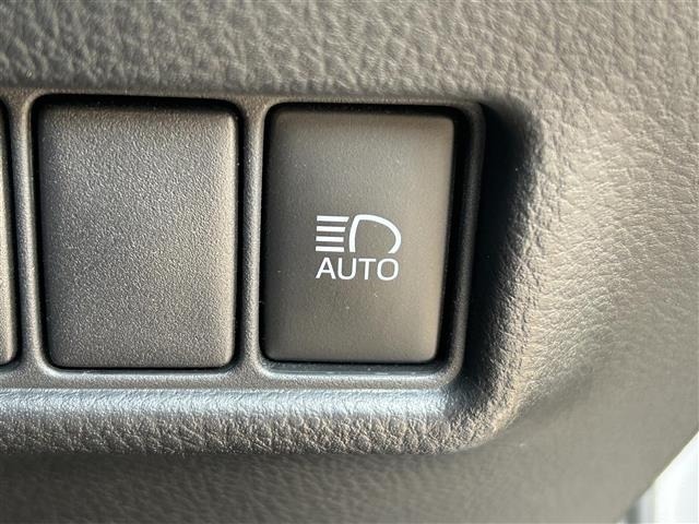 Toyota C-HR 2019 7472526-10