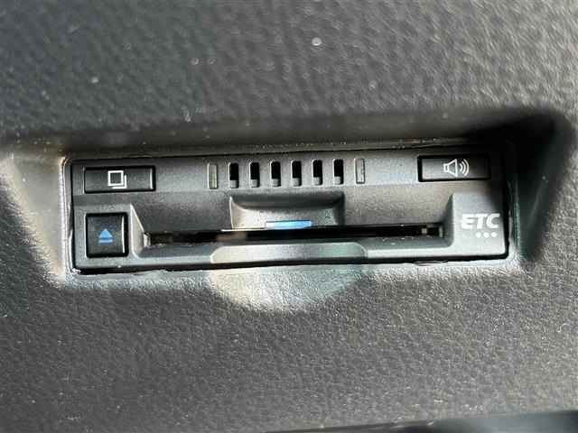 Toyota C-HR 2019 7472526-11