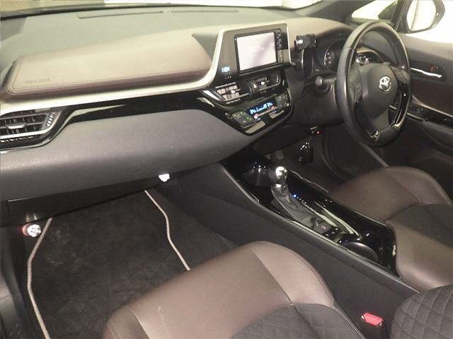 Toyota C-HR 2018 7472643-4