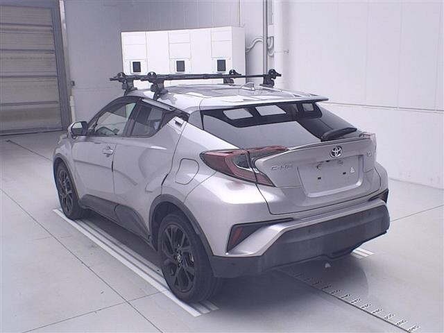 Toyota C-HR 2019 7472668-1