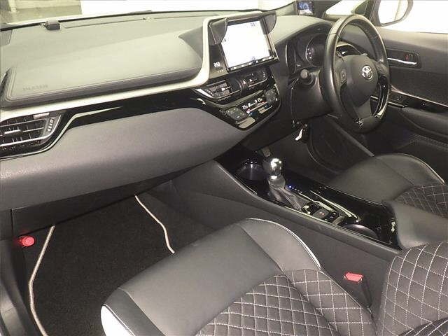 Toyota C-HR 2019 7472668-4