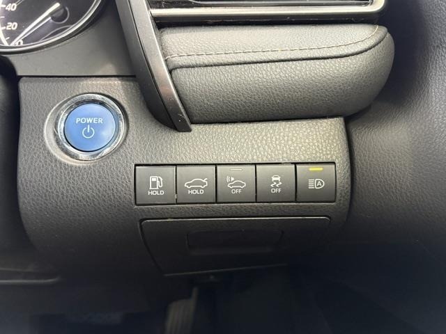 Toyota CAMRY 2019 7475834-21