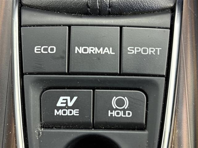 Toyota CAMRY 2017 7475849-22