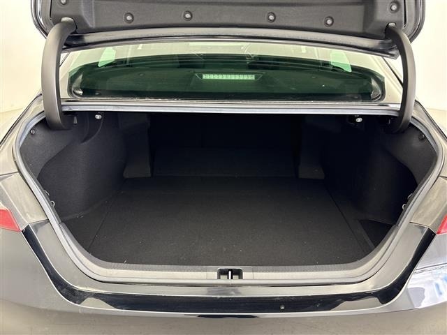 Toyota CAMRY 2017 7475849-9