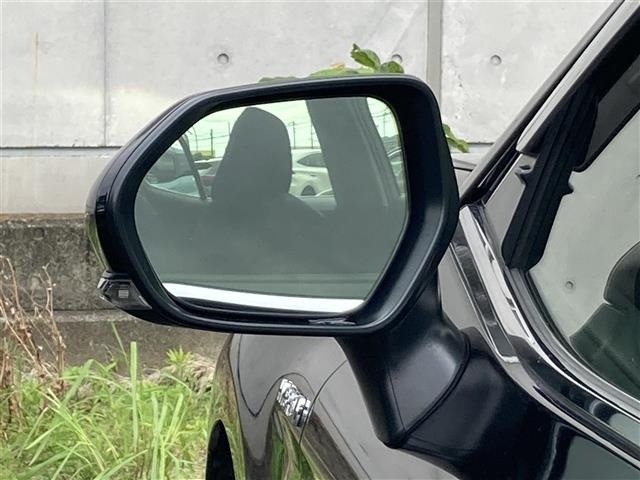 Toyota CAMRY 2019 7475877-18