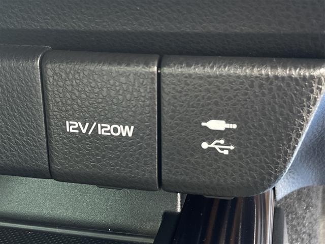 Toyota CAMRY 2017 7475880-1